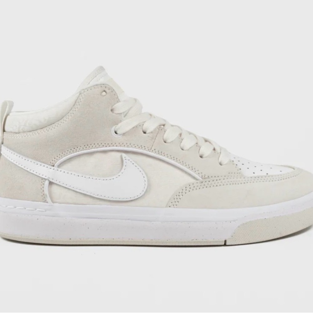 Nike SB Leo Baker React Phantom & Summit White Skate Shoes